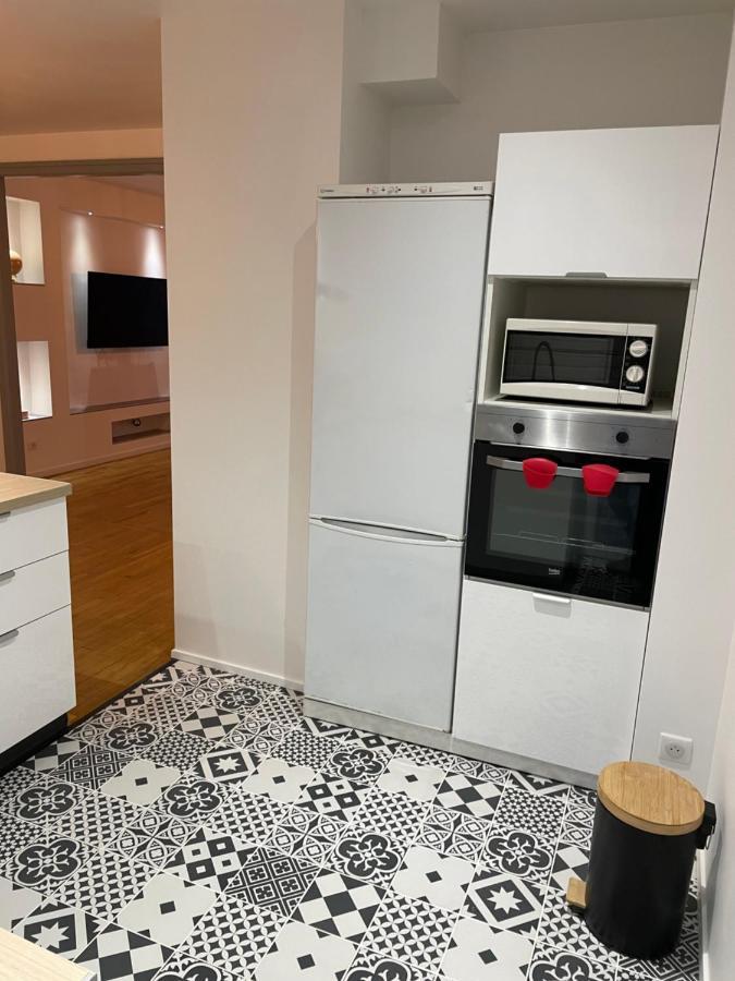 Du Lion Apartment